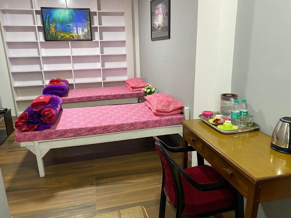 Jan Homestay Shillong Eksteriør bilde
